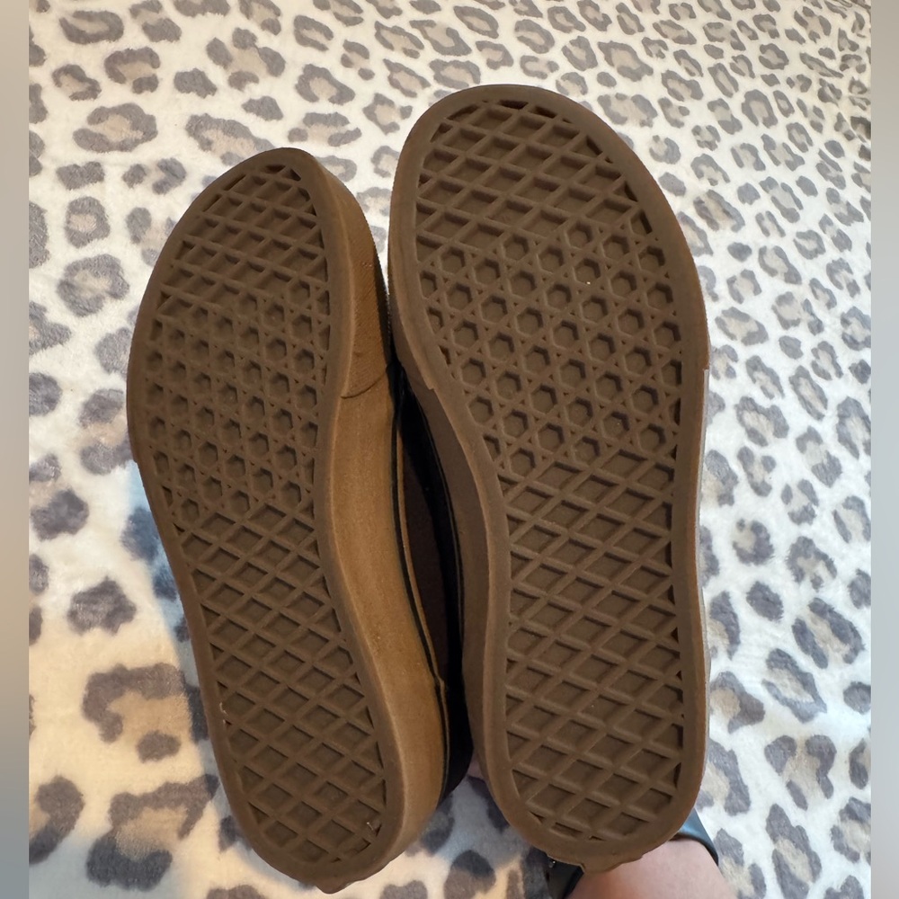 SIZE 3 BUNDLE OF KIDS SNEAKERS - Picture 13 of 13
